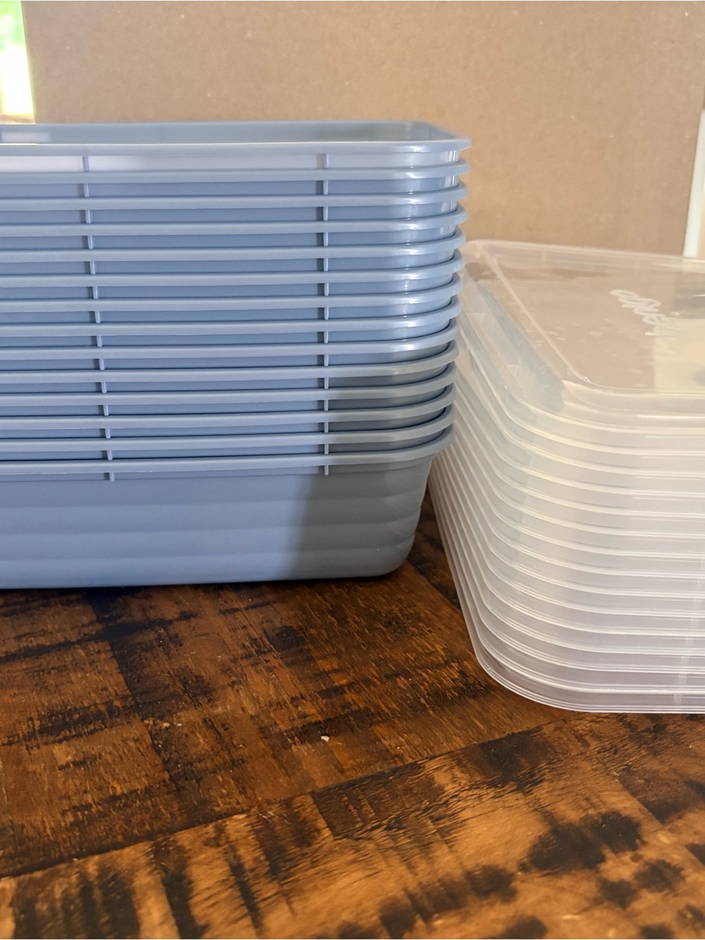 Stackable Light Blue Meal Prep Container - 4 Cup x14 - Picture 2 of 4